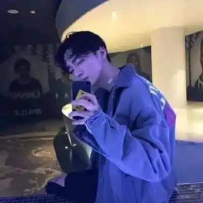 濮阳英